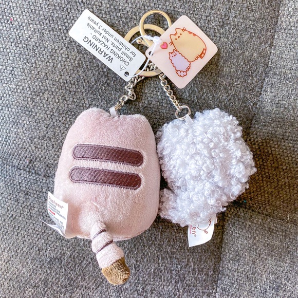 Pusheen and Stormy Keychain - Picture 2 of 2